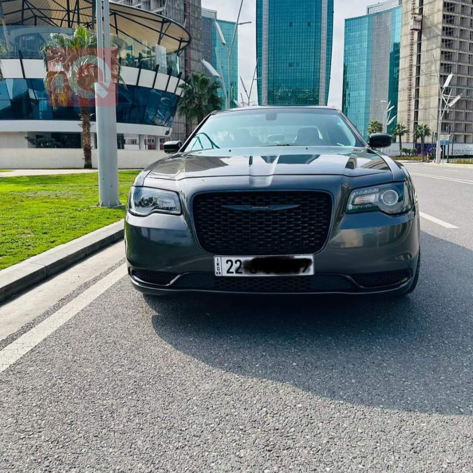 كرايسلر 300